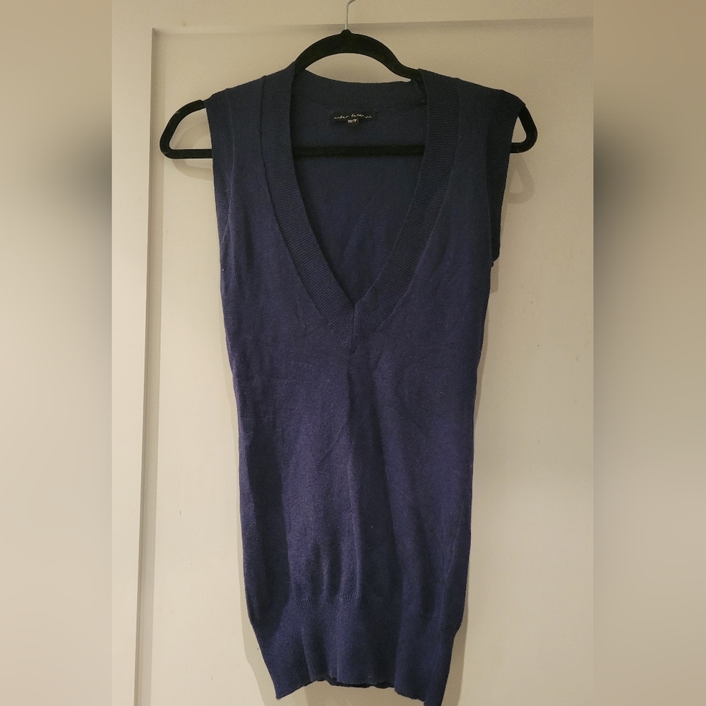 Urban Behavior Deep Blue V-Neck Knit Top
